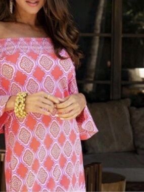 Cabana Life Coral Pink Smocked Off Shoulder Coverluxe Dress Size Small